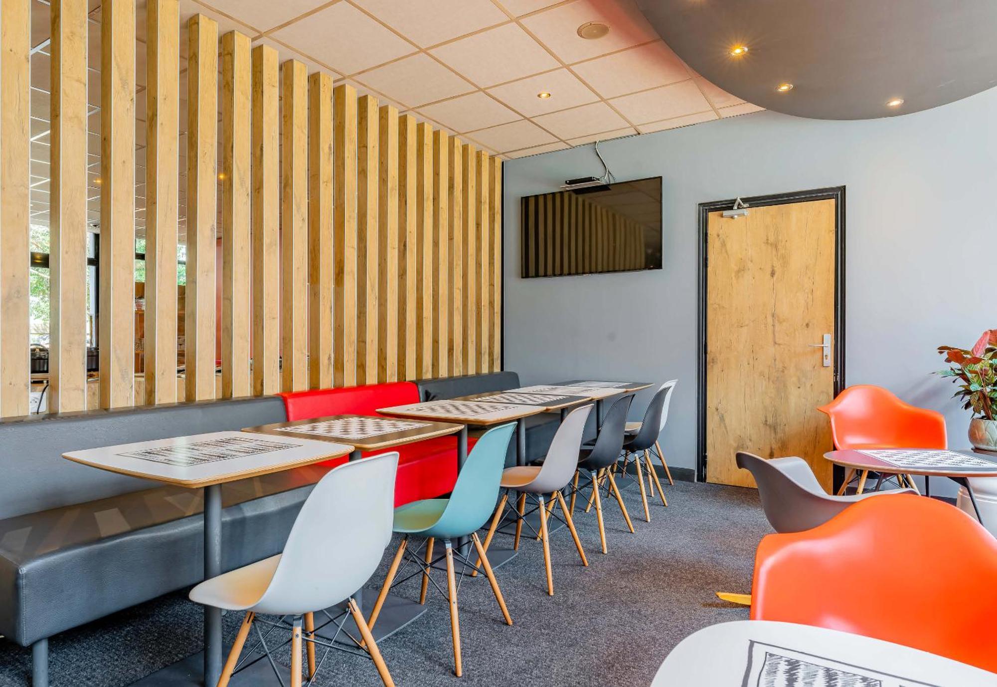 Centre Les Places Hotel