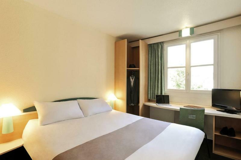 Centre Les Places Hotel 3*